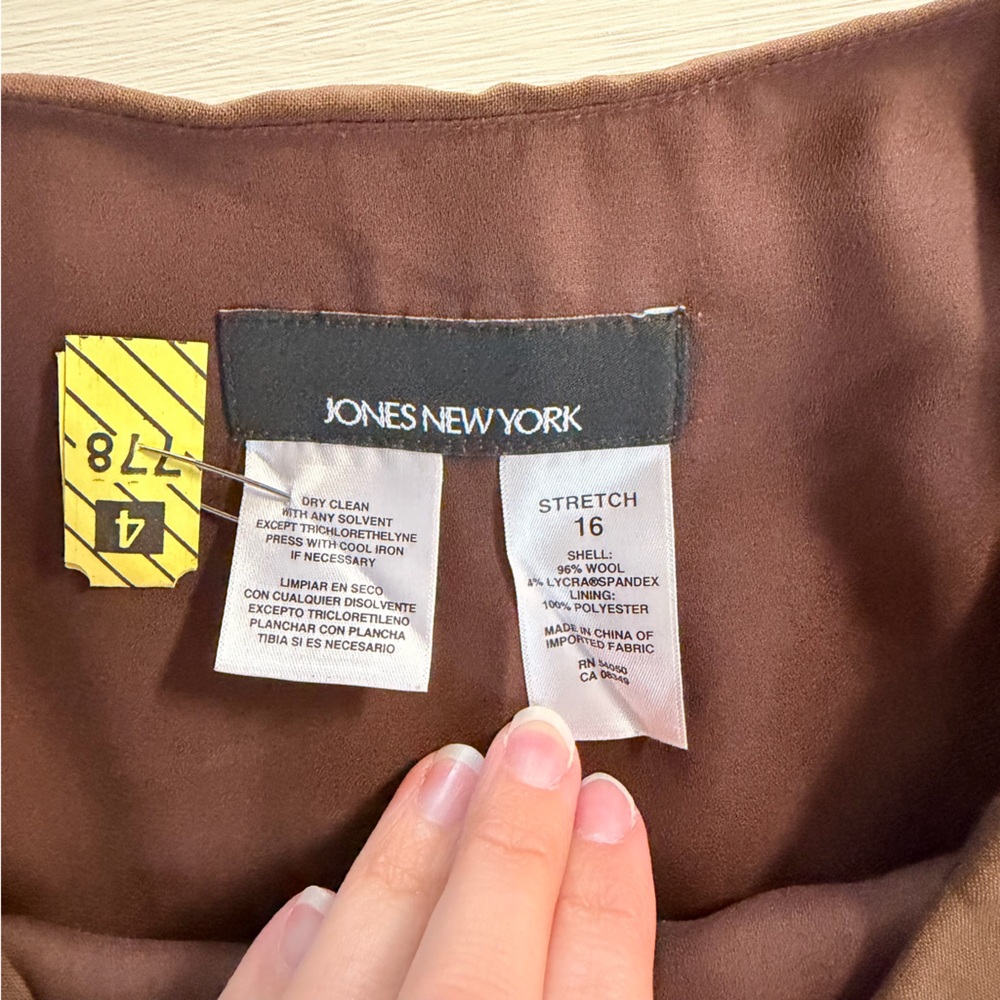 Jones New York Chocolate A-Line Skirt - Picture 5 of 9